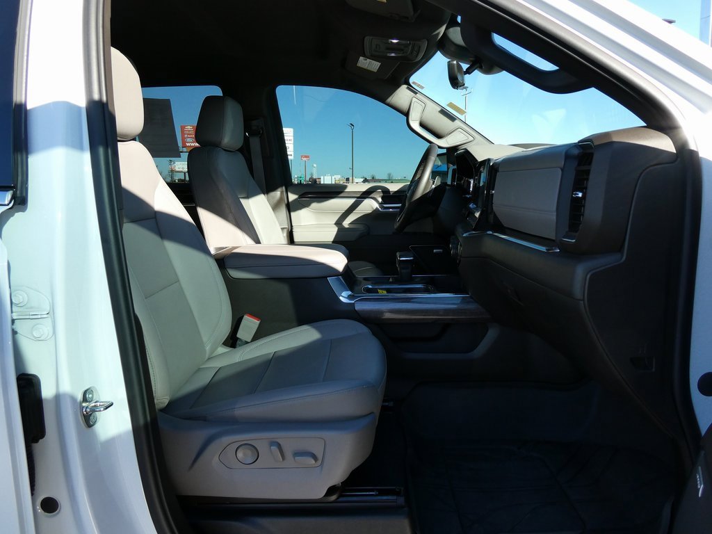 Certified 2024 Chevrolet Silverado 1500 LTZ w/ Technology Package image 15