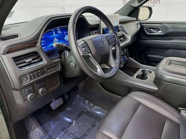 Used 2023 Chevrolet Tahoe Z71 w/ Luxury Package AWD/4WD image 12