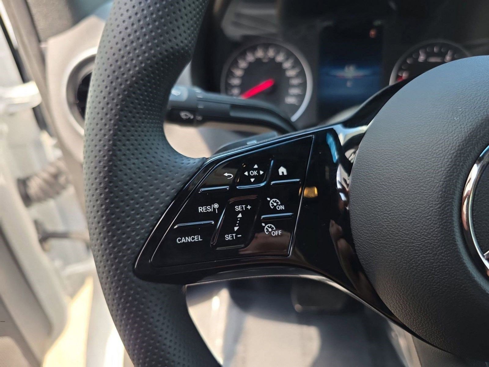 New 2025 Mercedes-Benz Sprinter 2500 image 14