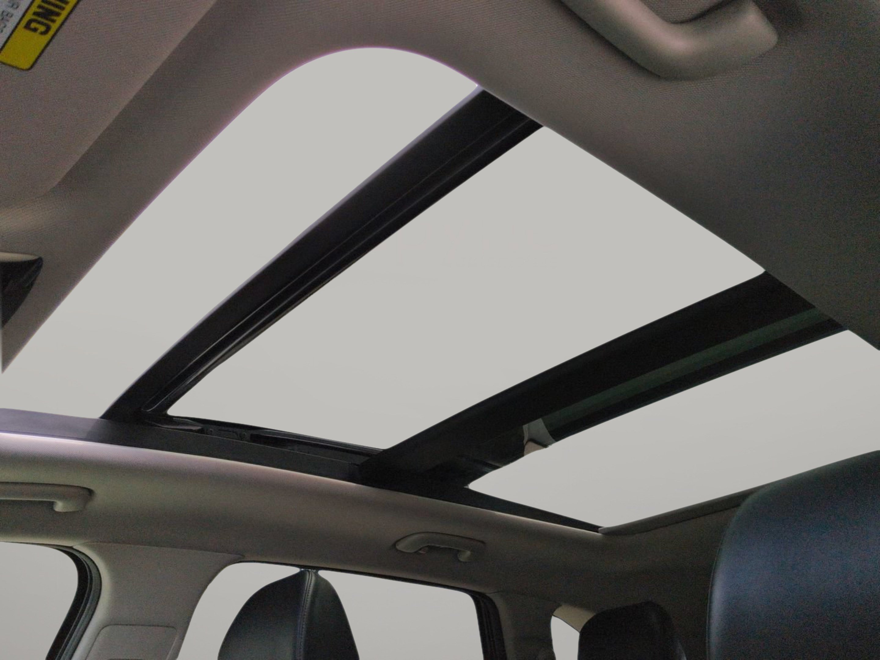 Certified 2026 Kia Sorento S w/ S Panoramic Sunroof Package FWD image 25
