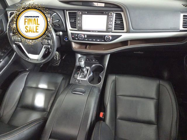 Used 2019 Toyota Highlander XLE image 27