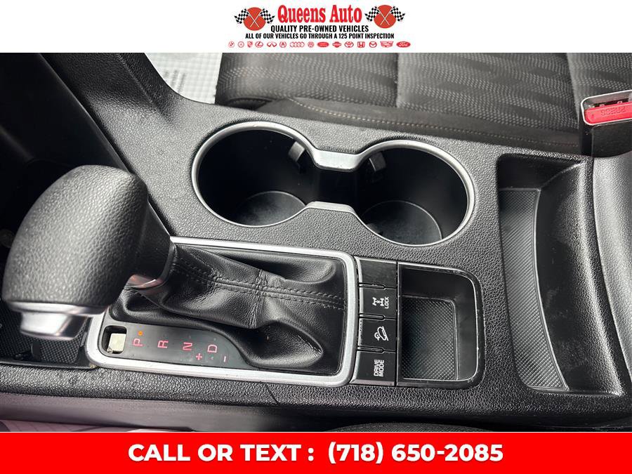 Used 2021 Kia Sportage LX image 15