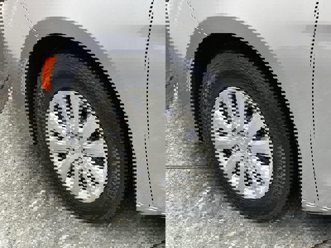 Used 2021 Chrysler Voyager L image 26