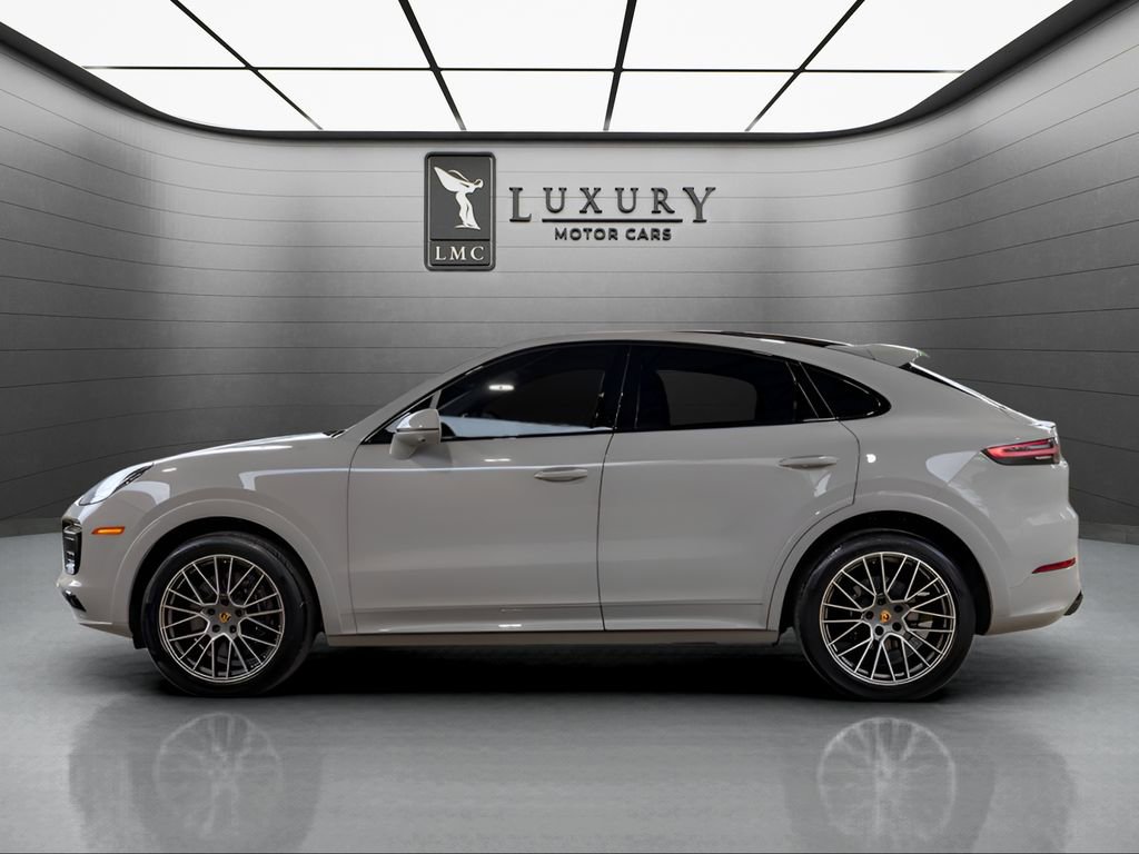 Used 2023 Porsche Cayenne Coupe AWD/4WD image 5