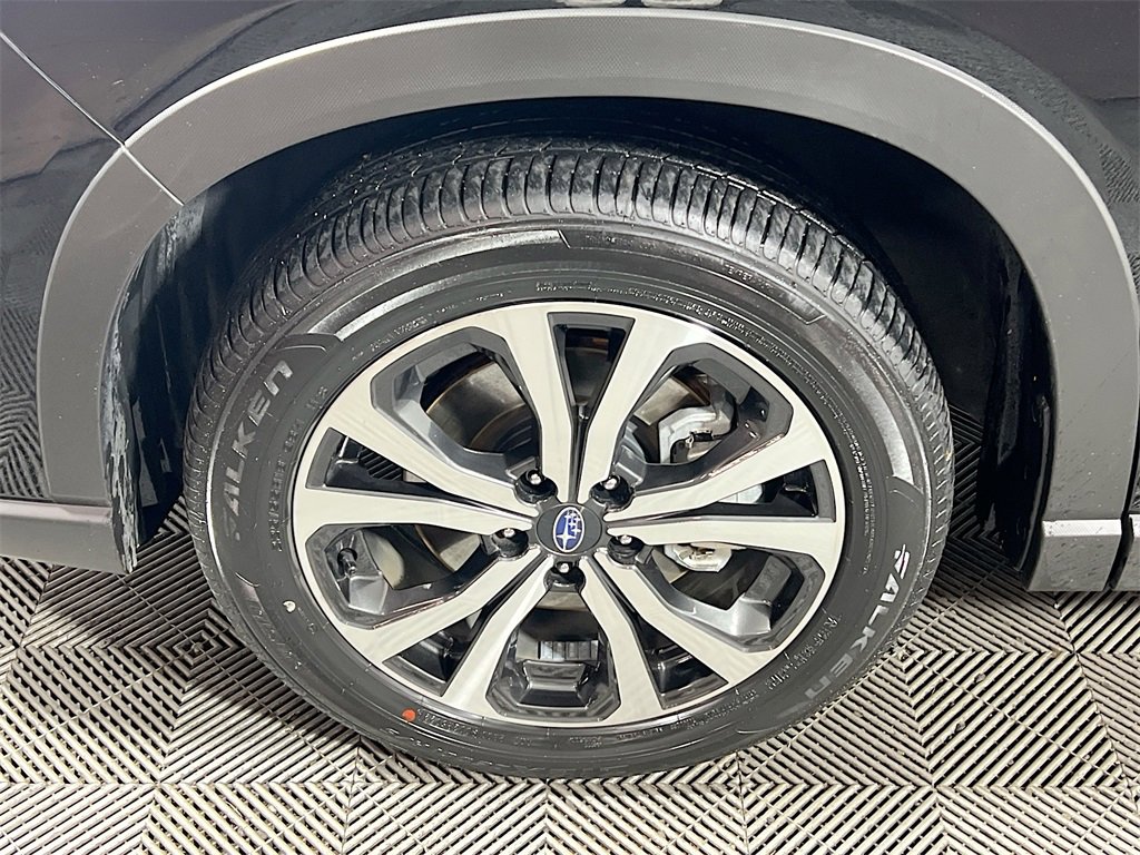 Certified 2023 Subaru Forester Limited image 28