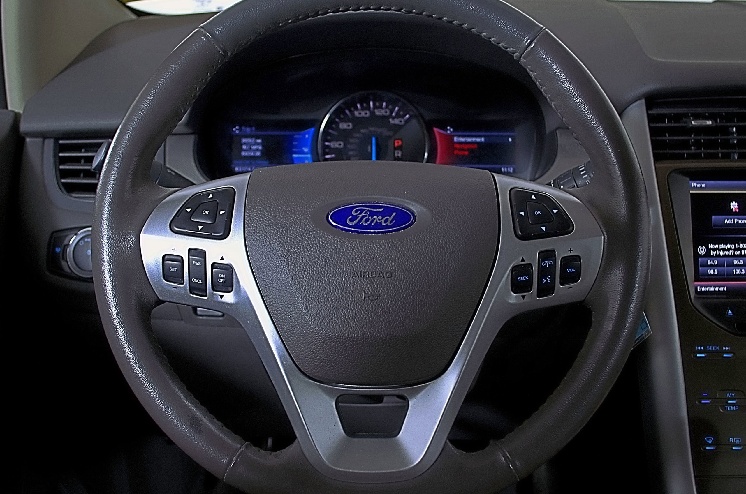 Used 2014 Ford Edge SEL w/ Equipment Group 205A image 24