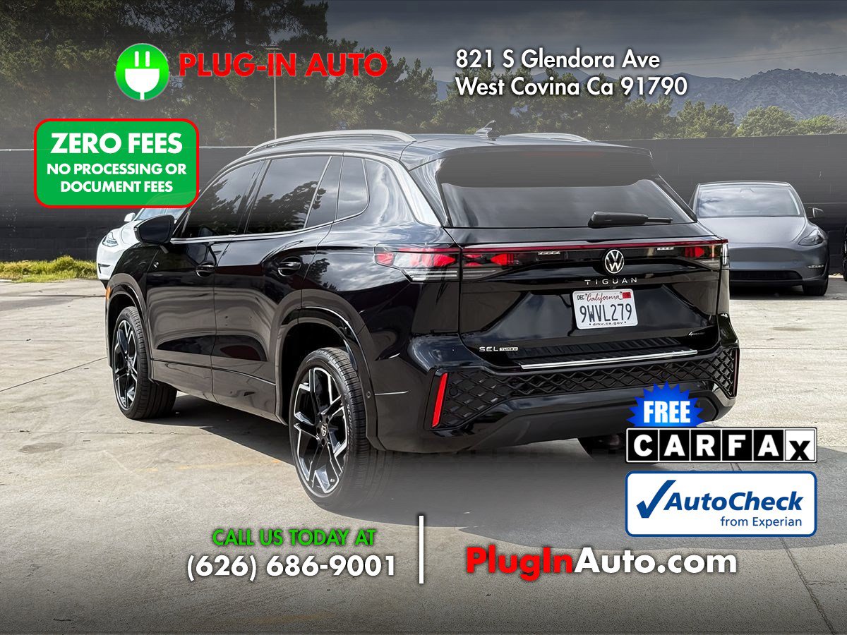 Used 2026 Volkswagen Tiguan SEL R-Line AWD/4WD image 2