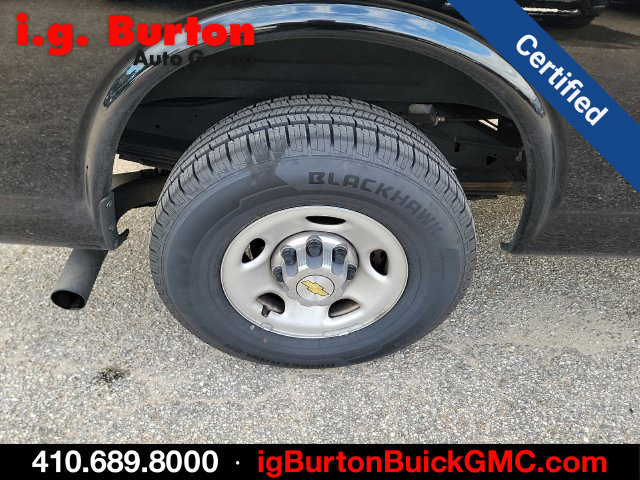 Used 2025 Chevrolet Express 3500 LT w/ LT Preferred Equipment Group RWD image 7