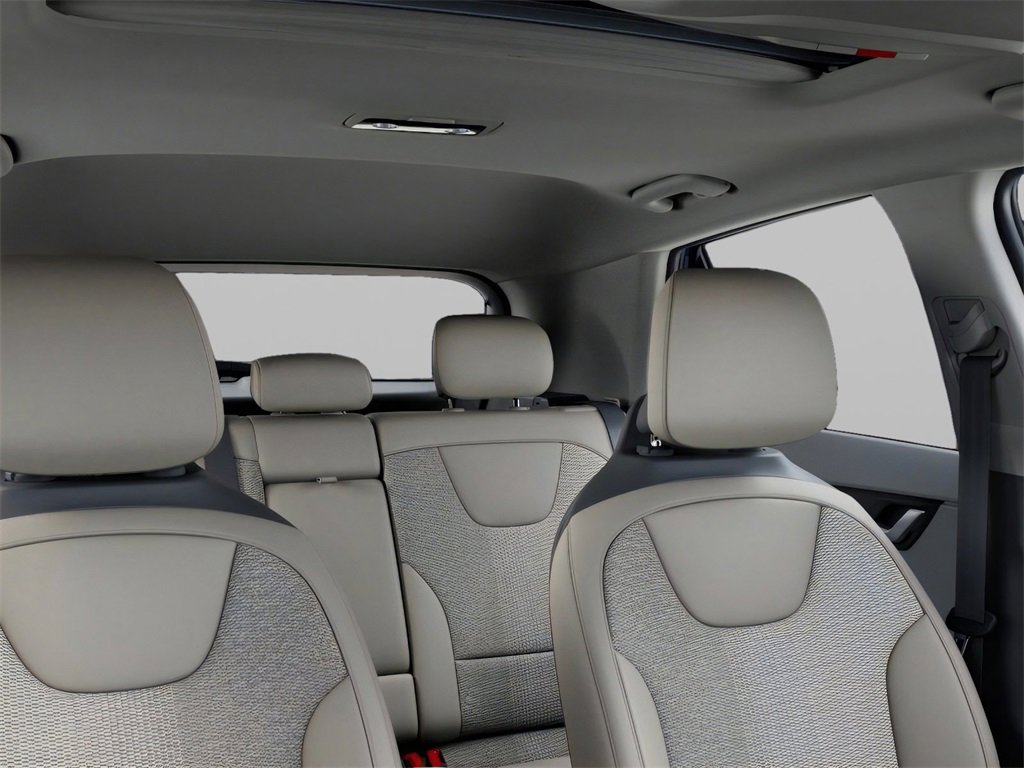 New 2025 Kia Niro EX Touring image 27
