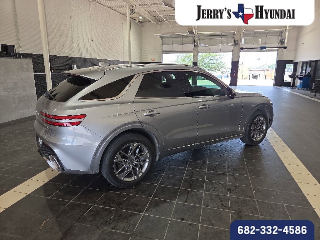 Used 2025 Genesis GV70 2.5T AWD/4WD image 5