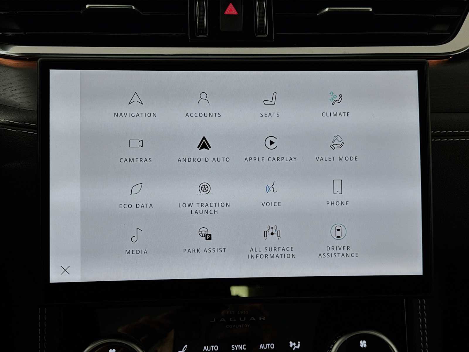 New 2026 Jaguar F-PACE R-Dynamic S image 14