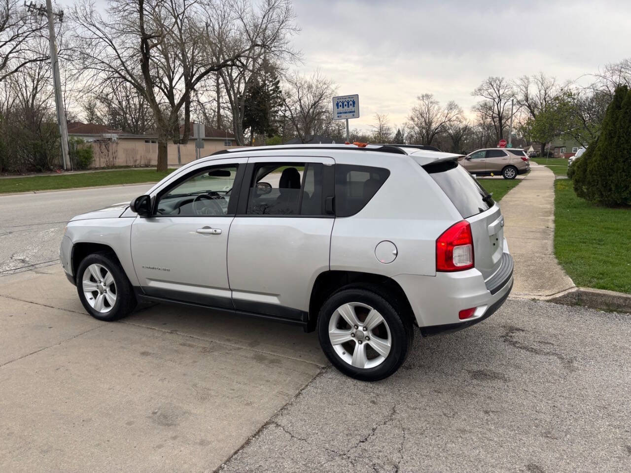 Used 2011 Jeep Compass 2WD image 15