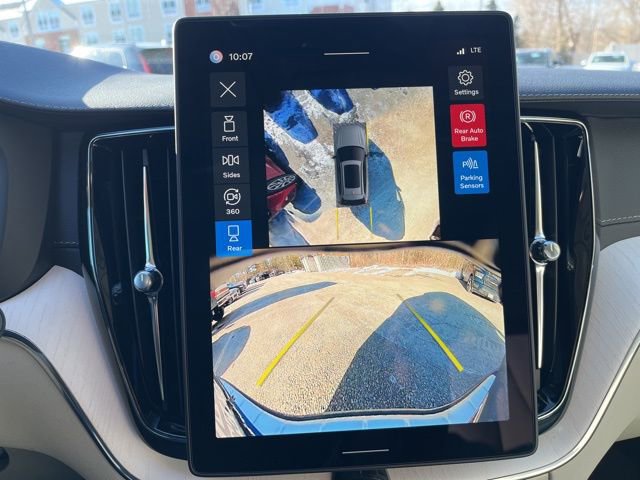 New 2026 Volvo XC60 T8 Ultra w/ Protection Package Premier image 31
