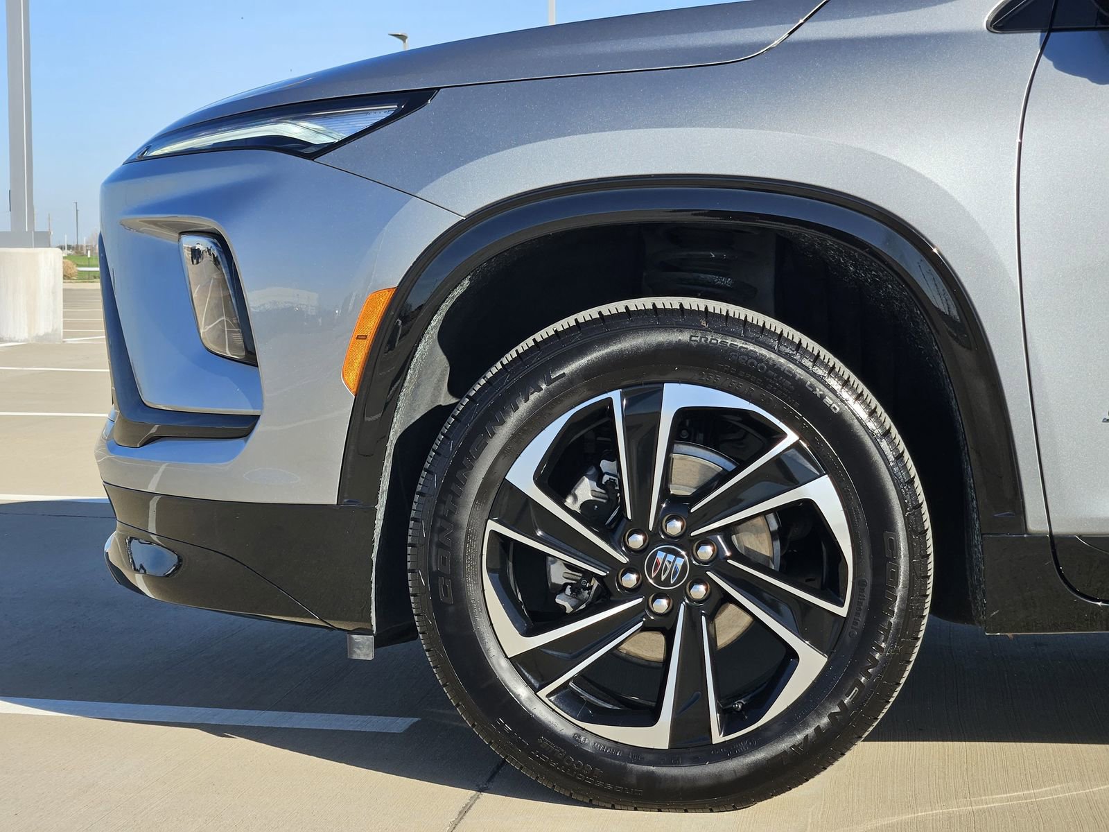 Used 2025 Buick Enclave Sport Touring image 13