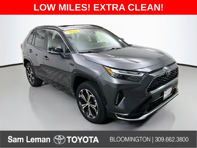 Used 2024 Toyota RAV4 XSE w/ Weather Package AWD/4WD image 1