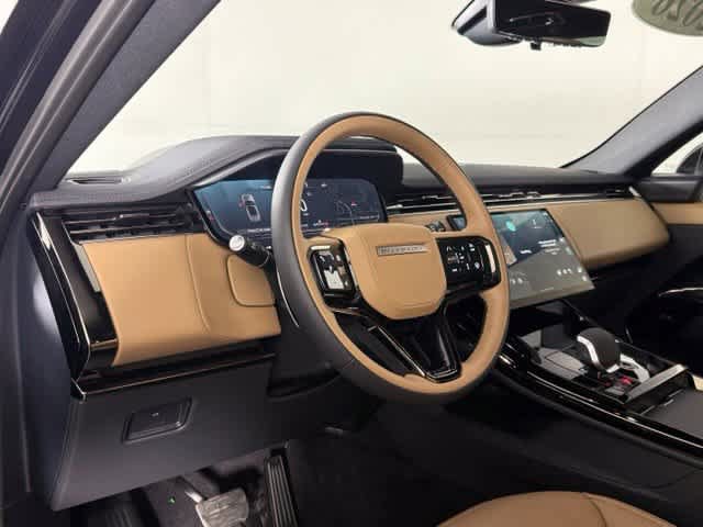 Used 2026 Land Rover Range Rover Sport Dynamic SE AWD/4WD image 5