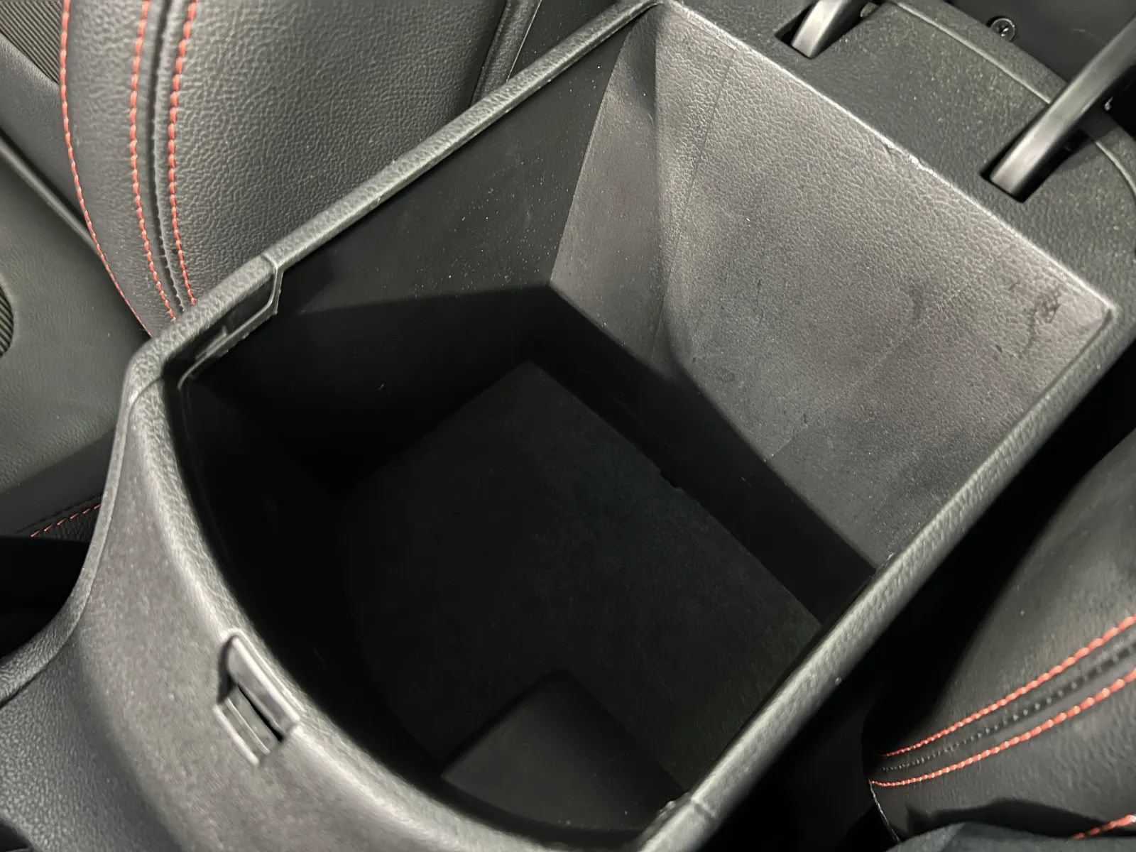 Used 2020 Hyundai Veloster 2.0 Premium FWD image 45