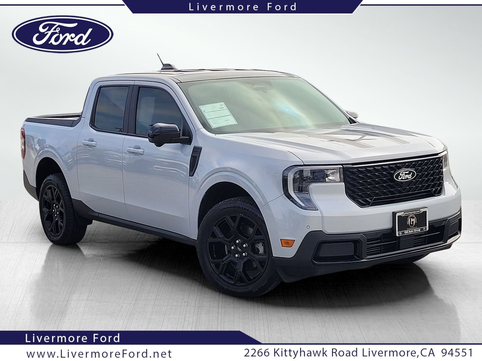 Certified 2025 Ford Maverick Lariat w/ Black Appearance Package AWD/4WD image 1
