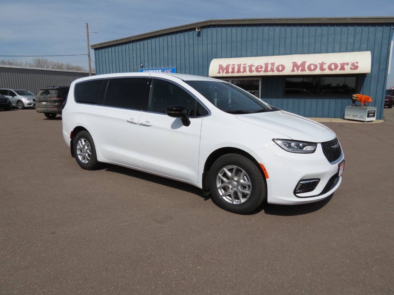 New 2026 Chrysler Voyager LX FWD image 2