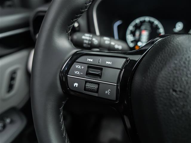 Used 2025 Honda Pilot EX-L image 18