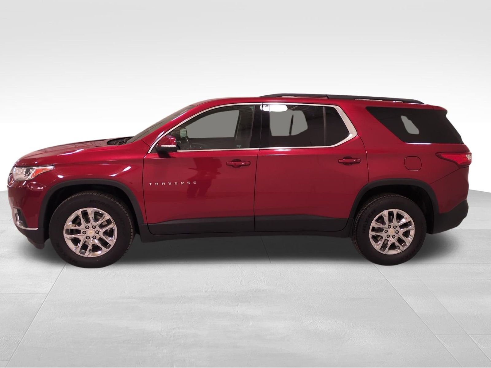 Used 2021 Chevrolet Traverse LT image 7