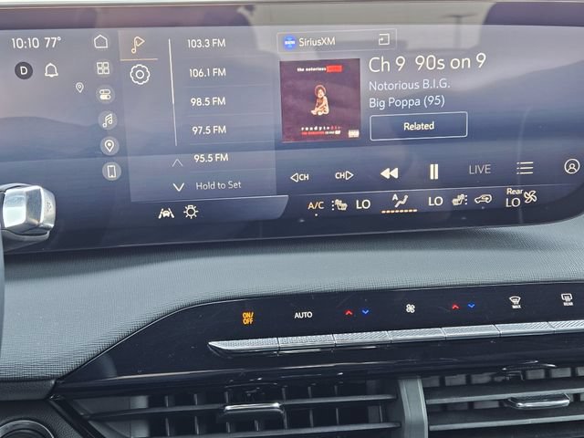 Used 2025 Buick Enclave Preferred FWD image 17