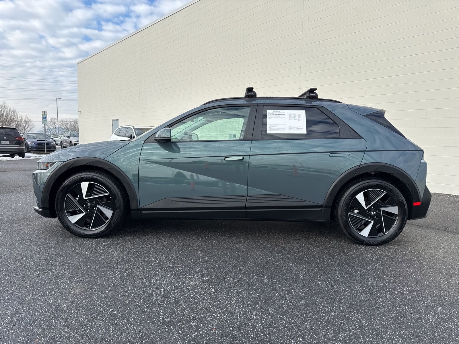 Used 2025 Hyundai Ioniq 5 SEL image 4