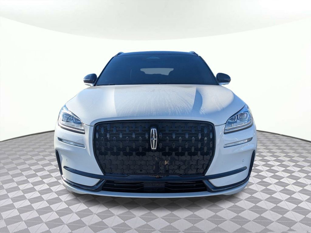 Used 2025 Lincoln Corsair Reserve w/ Jet Appearance Package image 7