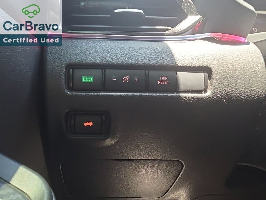 Used 2024 Nissan Sentra SV w/ All-Weather Package FWD image 14