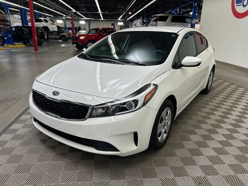 Used 2017 Kia Forte LX FWD image 6
