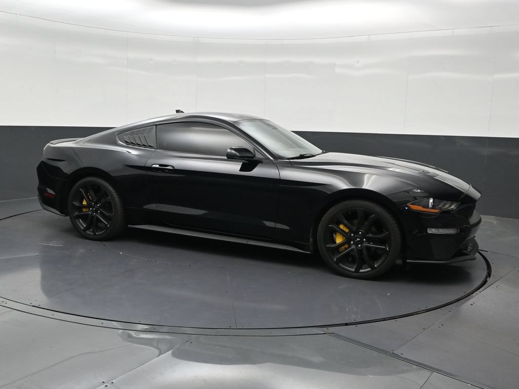 Used 2022 Ford Mustang Premium w/ Equipment Group 201A RWD image 8