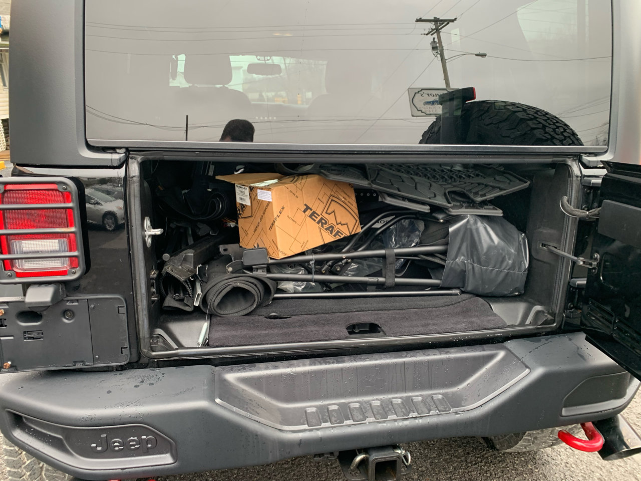 Used 2015 Jeep Wrangler Unlimited Rubicon image 11