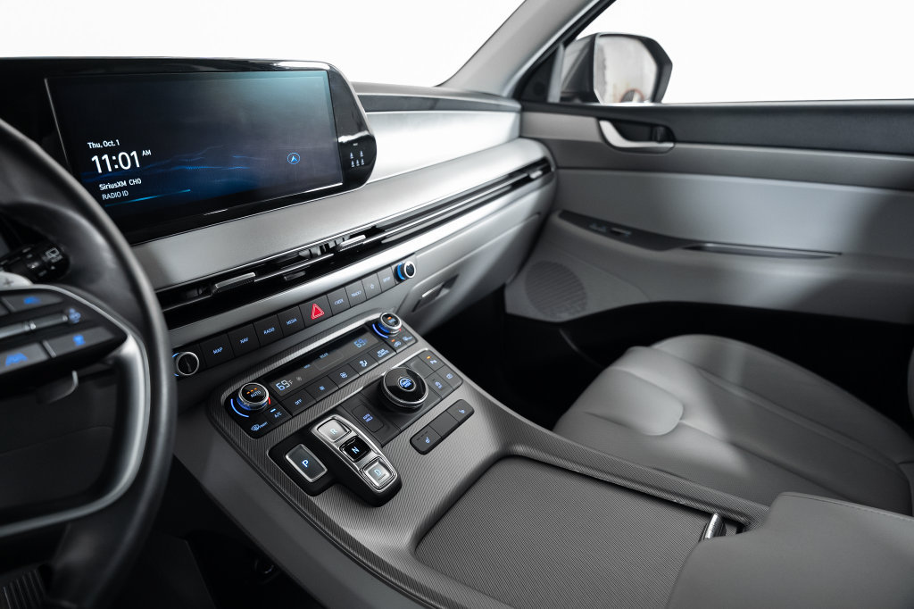 Certified 2024 Hyundai Palisade SEL FWD image 28