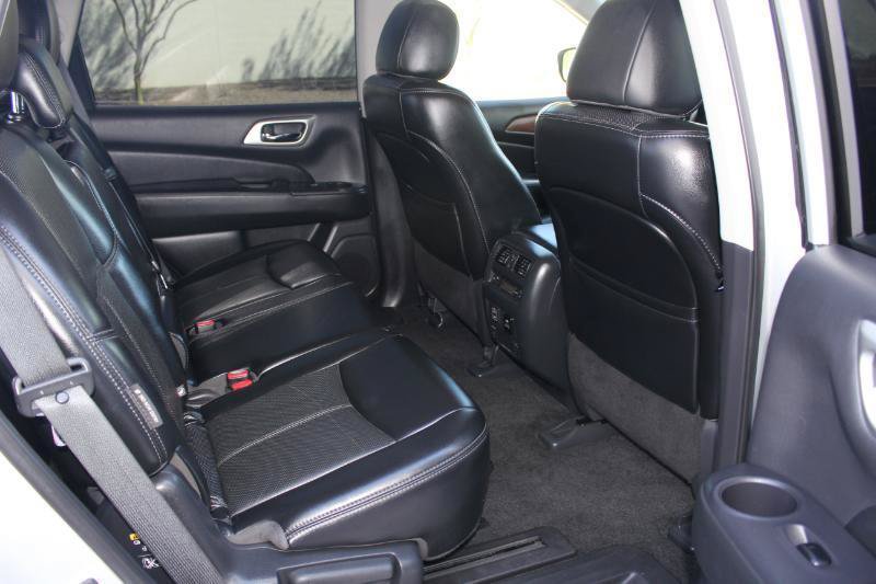 Used 2018 Nissan Pathfinder Platinum w/ Cargo Package FWD image 20
