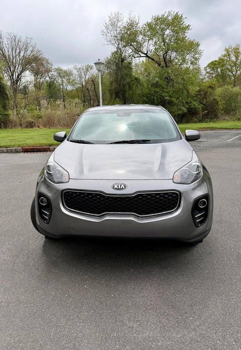 Used 2018 Kia Sportage LX AWD/4WD image 2