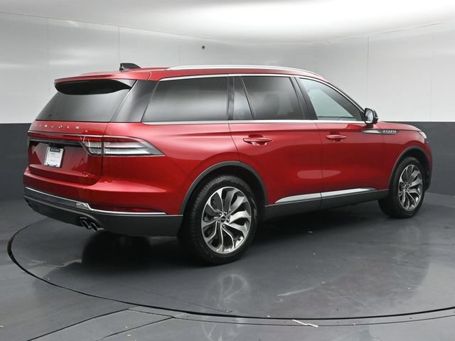 Certified 2025 Lincoln Aviator Reserve w/ Illumination Package AWD/4WD image 7