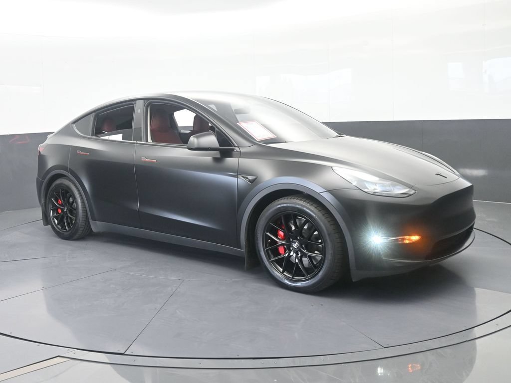 Used 2024 Tesla Model Y Performance AWD/4WD image 8