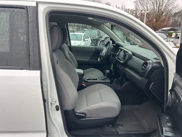 Used 2022 Toyota Tacoma SR image 16