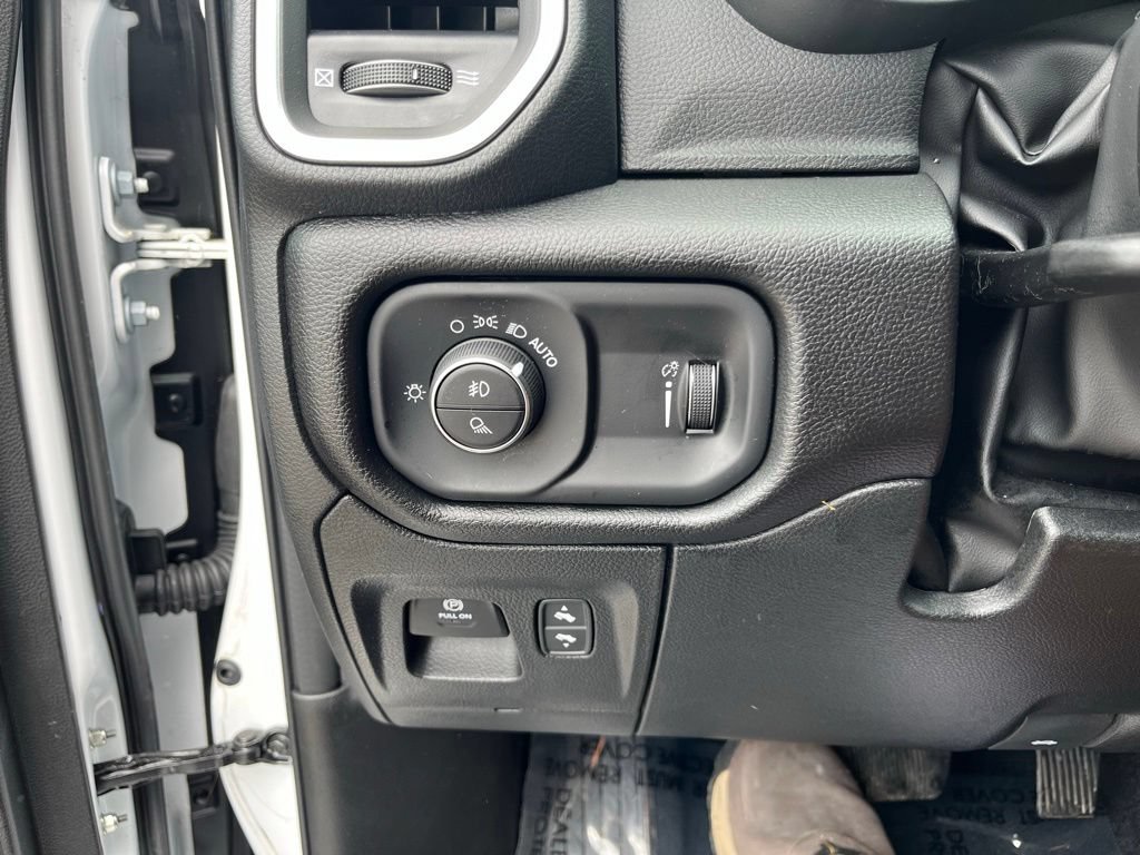 Used 2026 RAM 1500 Big Horn AWD/4WD image 13