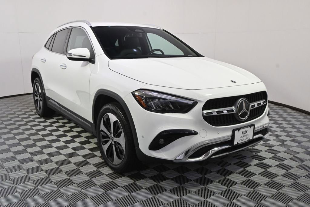 Used 2025 Mercedes-Benz GLA 250 4MATIC image 10