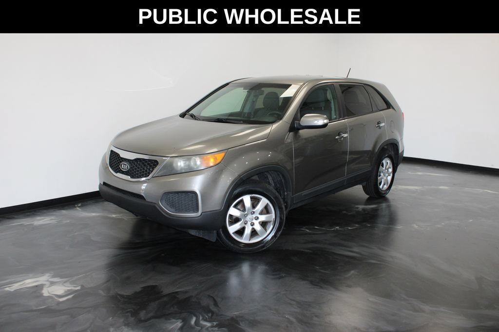 Used 2012 Kia Sorento FWD w/ Third Row Pkg