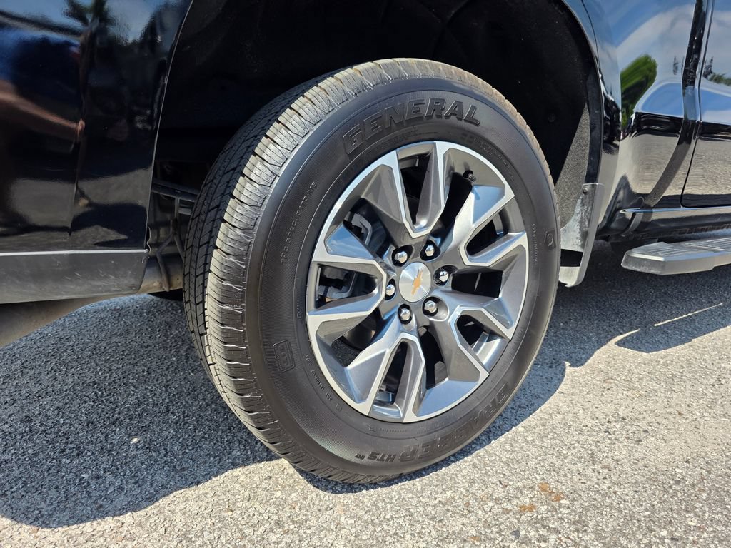Certified 2025 Chevrolet Silverado 1500 LT RWD image 33