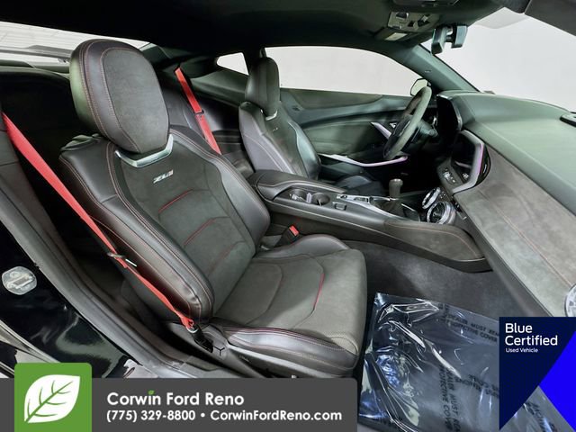Used 2018 Chevrolet Camaro ZL1 image 32