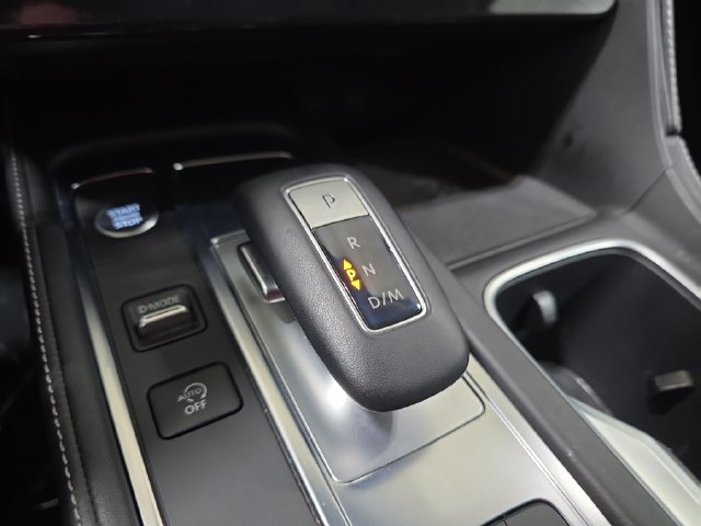 Used 2022 INFINITI QX60 Sensory AWD/4WD image 23