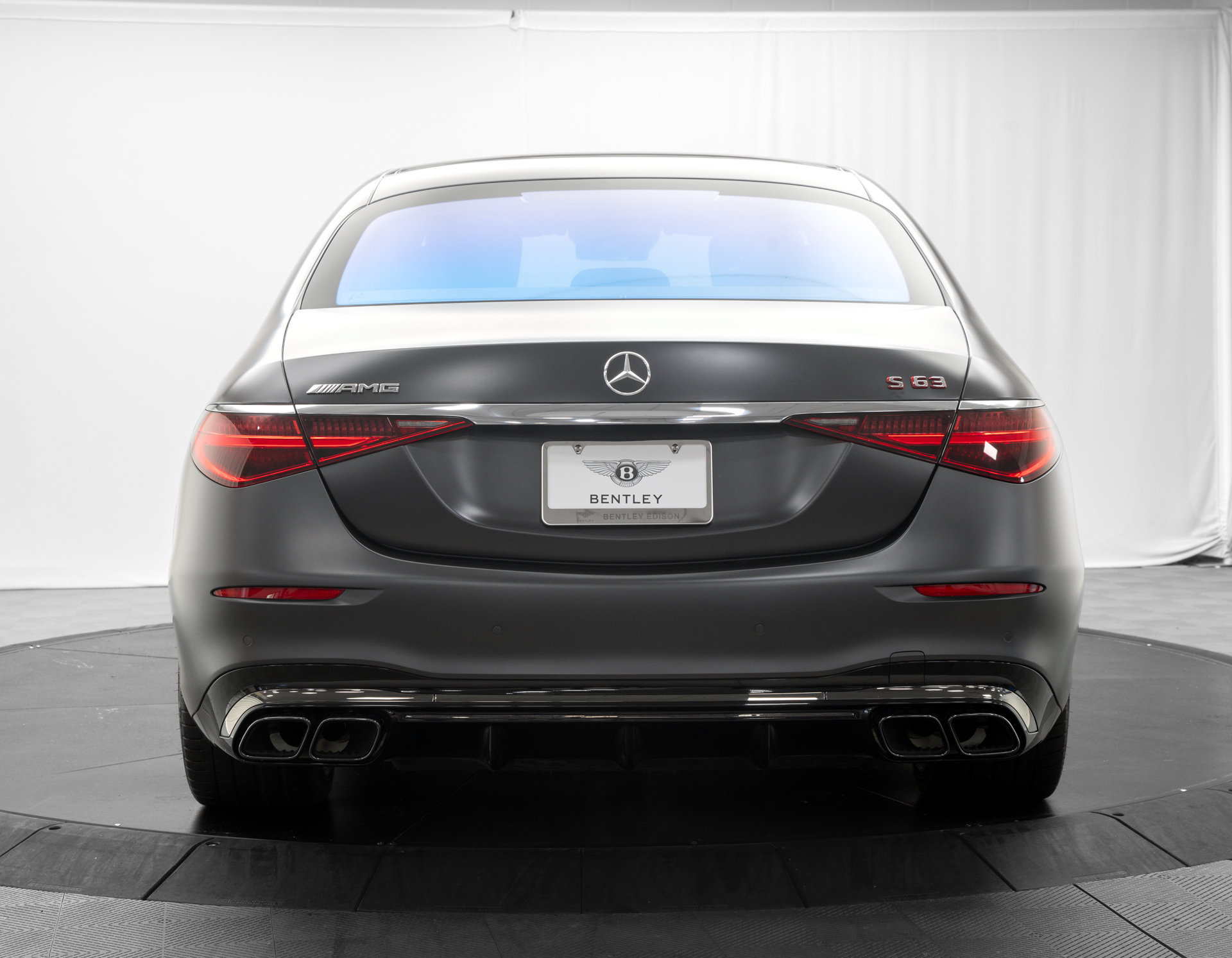 Used 2024 Mercedes-Benz S 63 AMG S w/ AMG Night Package image 6