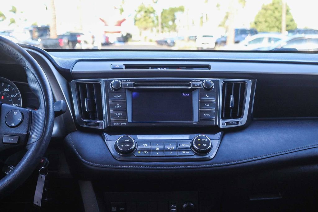 Used 2013 Toyota RAV4 XLE w/ Preferred Accessory Pkg AWD/4WD image 13