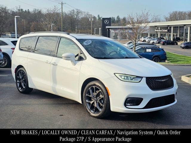 Used 2022 Chrysler Pacifica Limited w/ S Appearance Package image 1