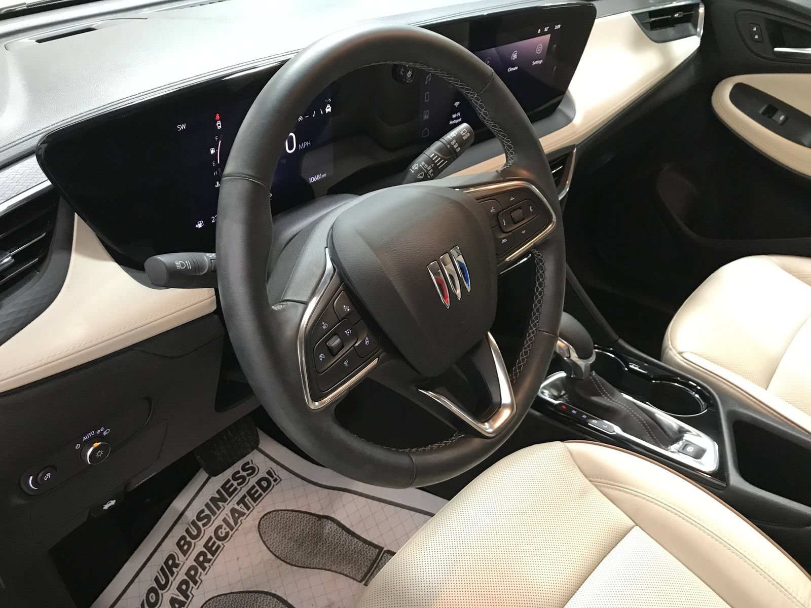 Used 2024 Buick Encore GX Avenir AWD/4WD image 15