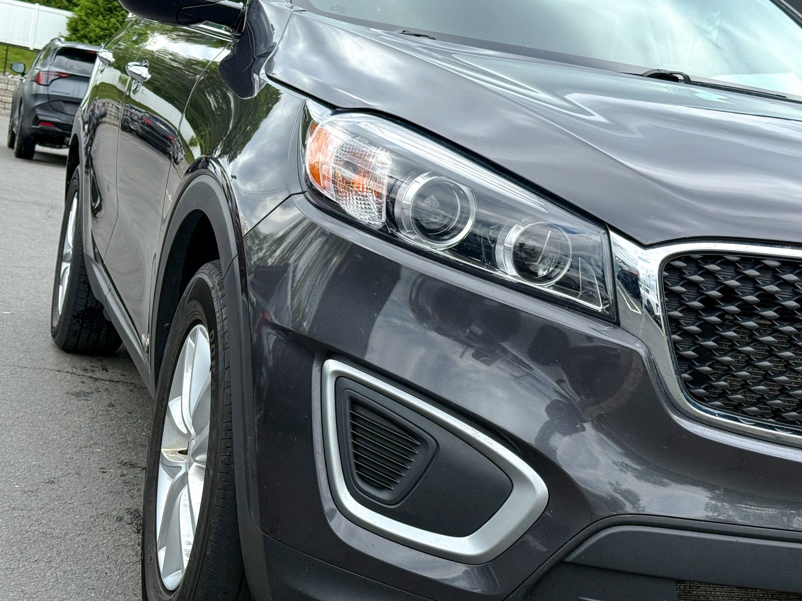 Used 2018 Kia Sorento AWD image 4