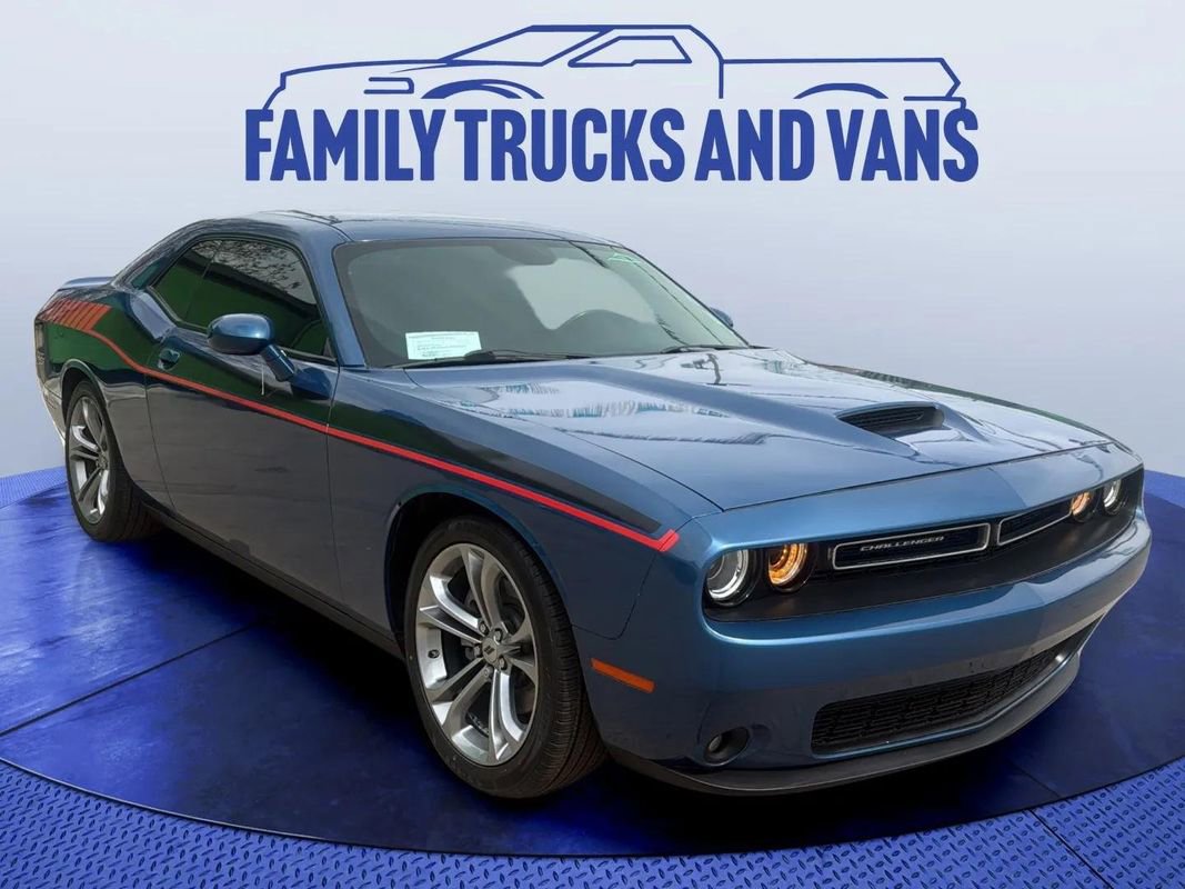 Used 2022 Dodge Challenger GT w/ Plus Package RWD image 4